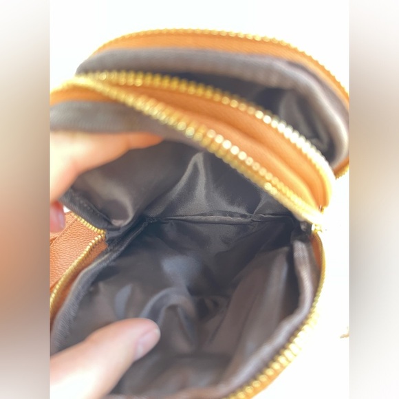 Small Sling Bag Fanny Packs Crossbody Bags Leather Brown - Picture 11 of 14